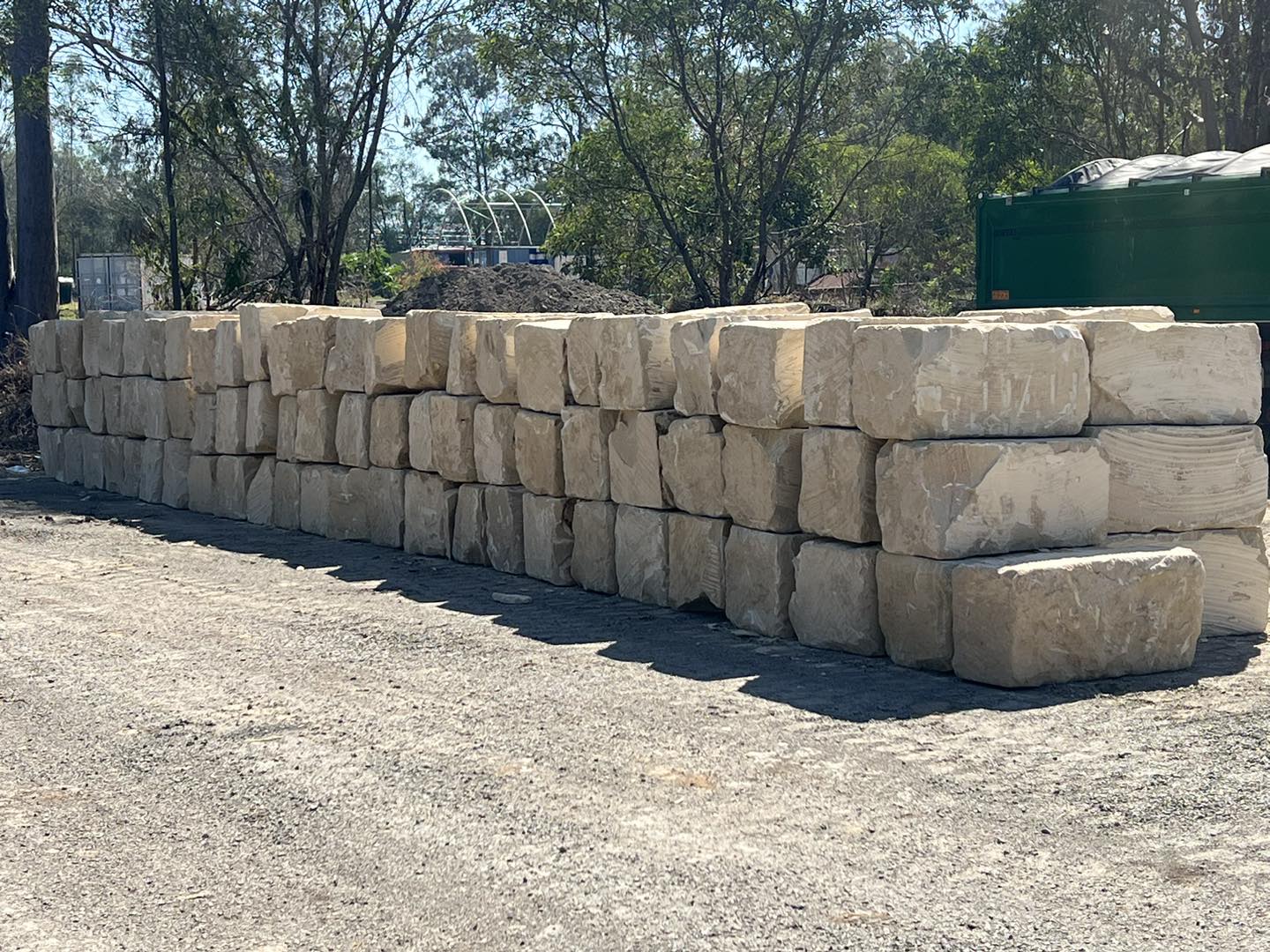 retaining wall contractor Gold Coast